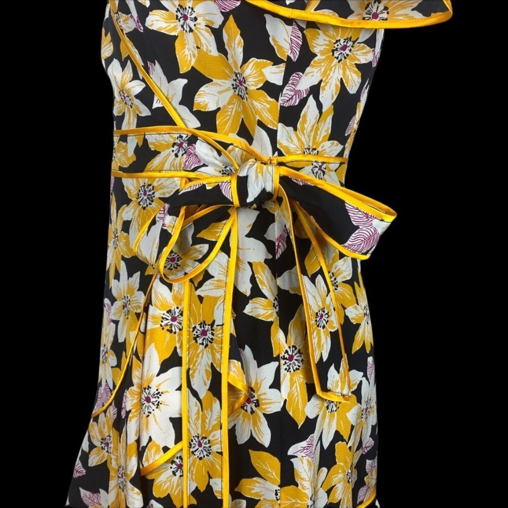 Cinq a Sept Cameron Floral Silk Wrap Dress - Picture 4 of 8